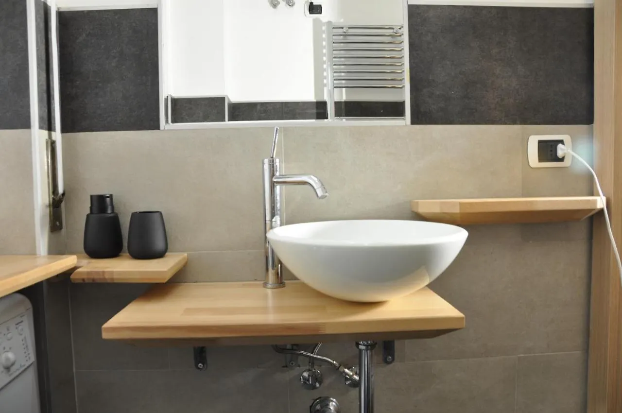 C Studio - Design Bilo Suite -M3- 8 Min Dal Duomo Μιλάνο